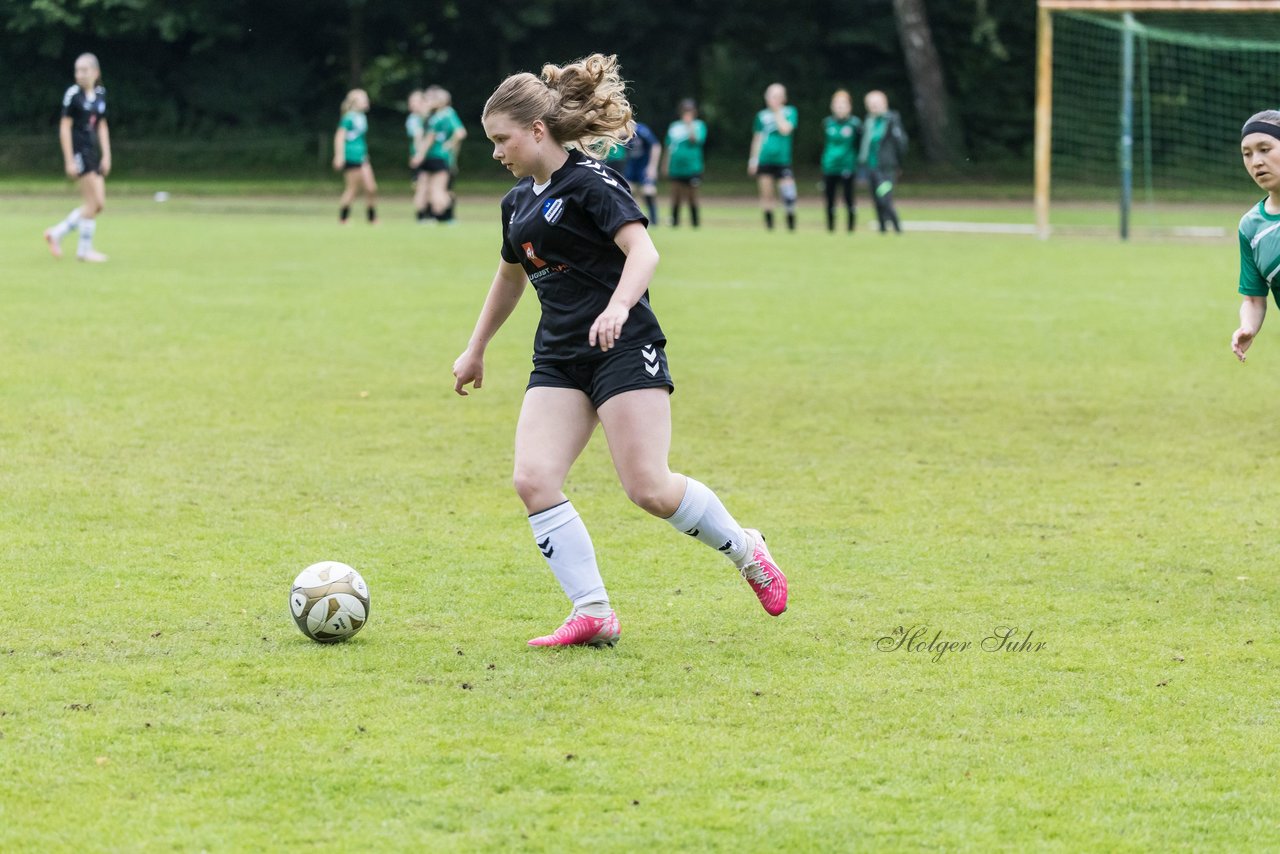 Bild 105 - Loewinnen Cup